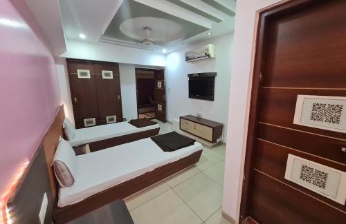 Ahmedabad Hotel | Hotel Kalinga Lake View