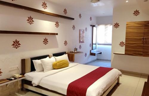 Ahmedabad Hotel | Hotel Kalinga Lake View