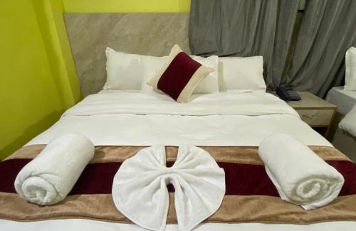 Bharatpur Hotel | Hotel Kavya Inn