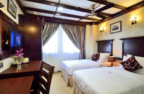 Kampung Air Hotel | Hotel Kooler Inn