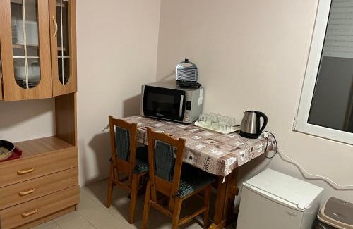 Tarpa Bed & Breakfast | HOTEL Kuruc Panzio TARPA Kossuth utca 25E