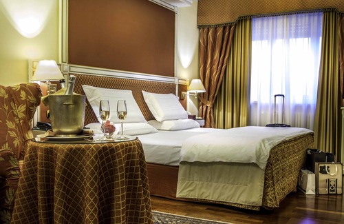 Novara Hotel | Hotel La Bussola