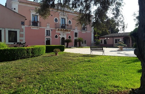 Maeggio Hotel | Hotel Lady Lusya