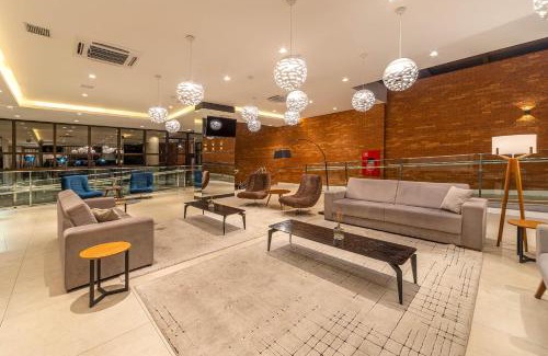 Cidade Alta Hotel | Hotel Laghetto Estação