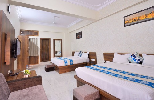 Dungarpur Hotel | Hotel Lake view