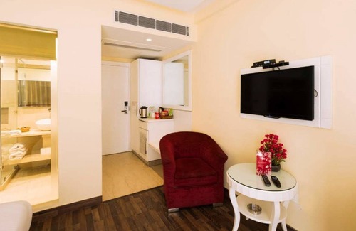 Patel Nagar Hotel | Hotel Lalsons Continental