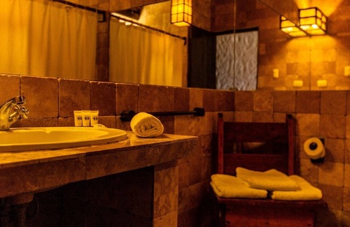 Vichayito Hotel | Hotel Las Cabañas de Antica