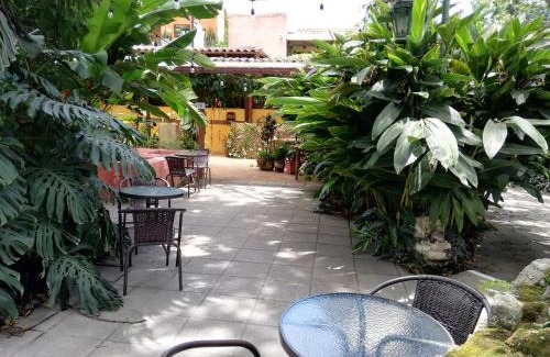 Antigua Guatemala Hotel | Hotel Las Farolas