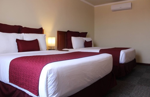 Sonzacate Hotel | Hotel Las Palmeras