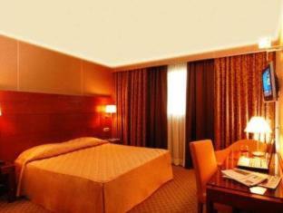 Castrocielo Hotel | Hotel Liola'