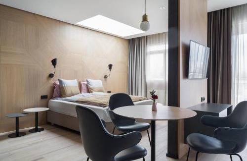 Haaleiti Hotel | Hotel Lotus