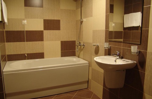 Slivek Hotel | Hotel Lovech