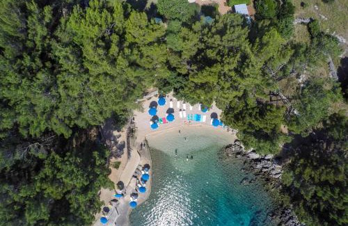 Nerezine Hotel | Hotel Manora