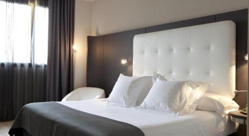 Alameda de Osuna Hotel | Hotel Maydrit Airport