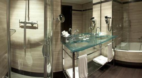 Alameda de Osuna Hotel | Hotel Maydrit Airport