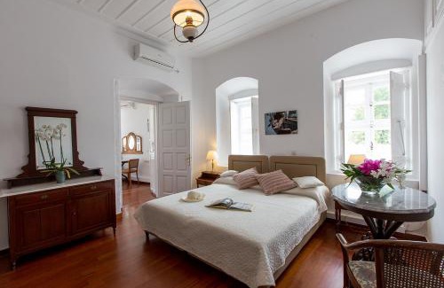 idhra House | Hotel Miranda