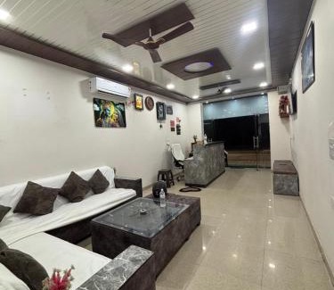 Khattalwada Hotel | Hotel Moti Palace