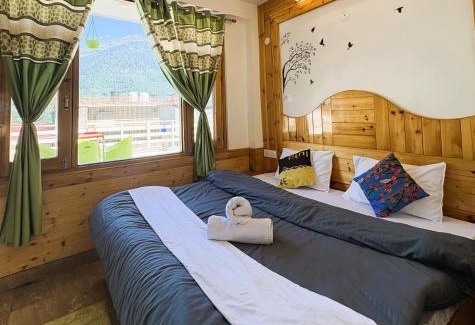 Vashist Resort | Hotel Mountain View Hill-Top Heaven Resort Cafe And Restuarant