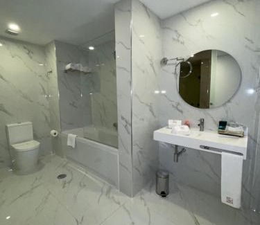 Vila Nova de Famalicao Hotel | Hotel Moutados