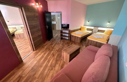 Znojmo Hotel | Hotel N