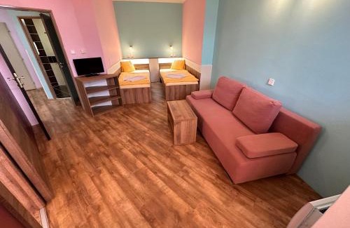 Znojmo Hotel | Hotel N