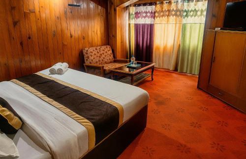 Patnitop Hotel | Hotel New Broadway