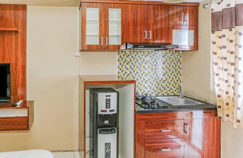 South Tangerang Hotel | Hotel O Ciputat Near Apartment Green Lake View Ciputat