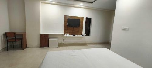 Bawal Hotel | Hotel O Green Orch