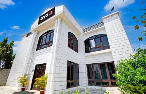 Malihabad Hotel | HOTEL O ISVP RESORT