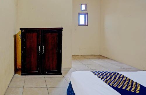 Kalipuro Hotel | Hotel O Lili Kost SyariahNearKetapang Royal City