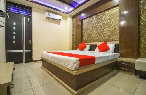 Dhanauli Hotel | Hotel O Shiv Shankar