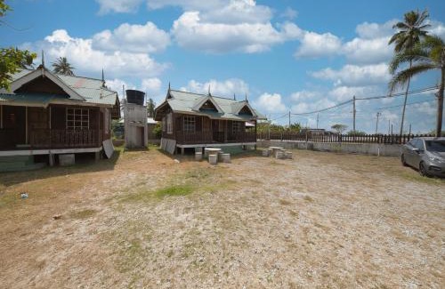 Kampung Pengkalan Maras Hotel | Hotel O Teratak Samuderakita, Chalet & Guesthouse