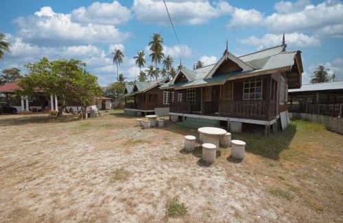 Kampung Pengkalan Maras Hotel | Hotel O Teratak Samuderakita, Chalet & Guesthouse