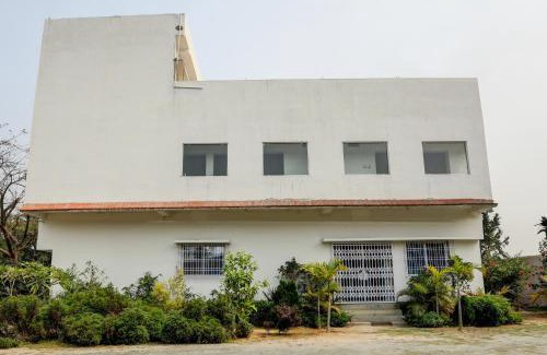 Dhanbad Hotel | Hotel O The Nirvana Resorts