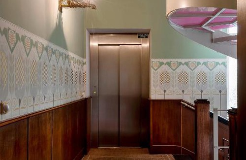 Hradec Kralove Hotel | Hotel Okresní Dům