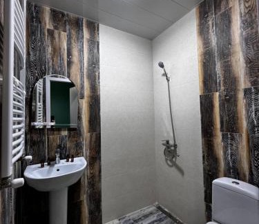 Stepantsminda Hotel | Hotel Pavilion Garden