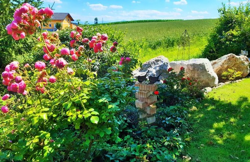 Franking House | Hotel/Pension Rosengarten