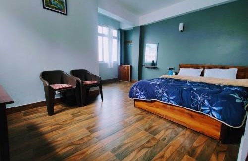 Darjeeling Hotel | Hotel Pitstop Darjeeling - Excellent Service Recommended & Couple Friendly