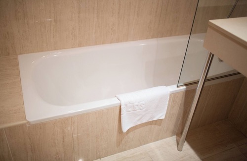 Mijares Hotel | HOTEL PUERTA DE SANTILLANA