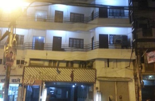 Soraon Hotel | Hotel Raj By WB Inn