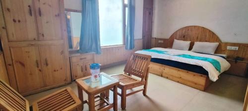 Vashist Hotel | HOTEL RANGBAY by SINGH SAAB