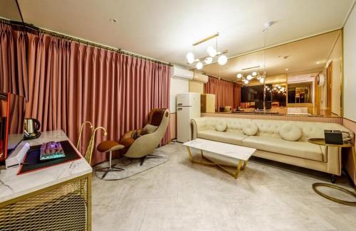 Bangi-dong Hotel | Hotel Ravi