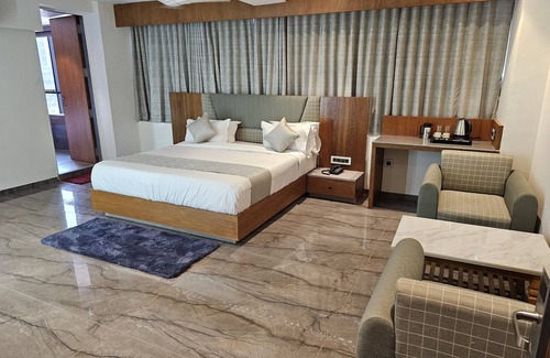 Ahmedabad Hotel | Hotel Rd's