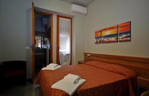 Moneglia Apartment | Hotel Residence Paradiso