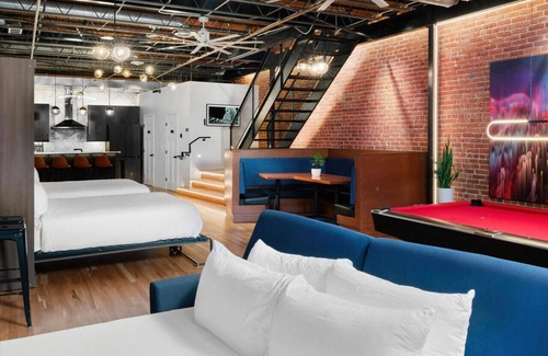 Ballpark Bed & Breakfast | Hotel Residential of Denver [Suite #1]