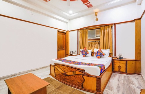 Ahmedabad Hotel | HOTEL REST AND PEACE
