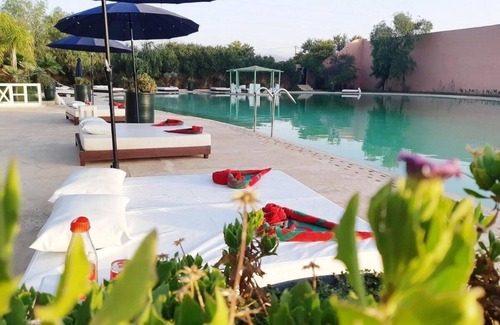 Arset El Bilk Apartment | Hotel Riad H n°117 Deluxe 1 Bedroom Suite with Sofa Bed