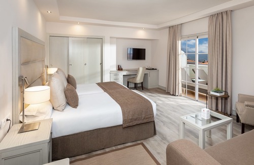 Puerto de la Cruz Hotel | Hotel Riu Garoé