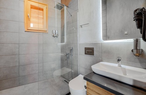 Hacımemis House | Hotel Room w Pool in Alacati Close to the Beaches