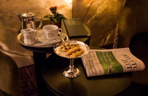 Rathaus Hotel | Hotel Royal